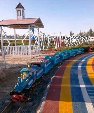 騎跨式觀光小火車